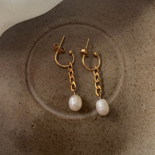 Aura earrings